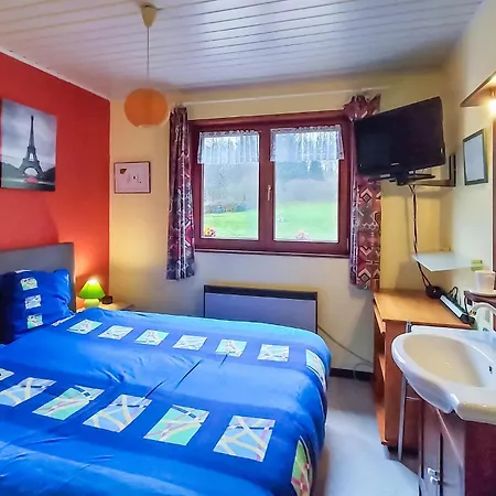 3 Bedroom Cozy In